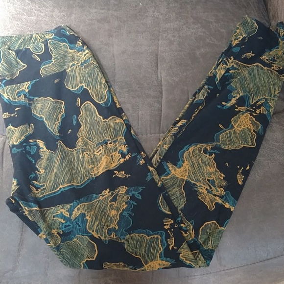 Lularoe OS leggings - world / continents - Picture 1 of 1